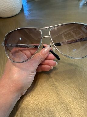 VINTAGE Prada Silver Aviator Sunglasses with Gradient Brown Lenses